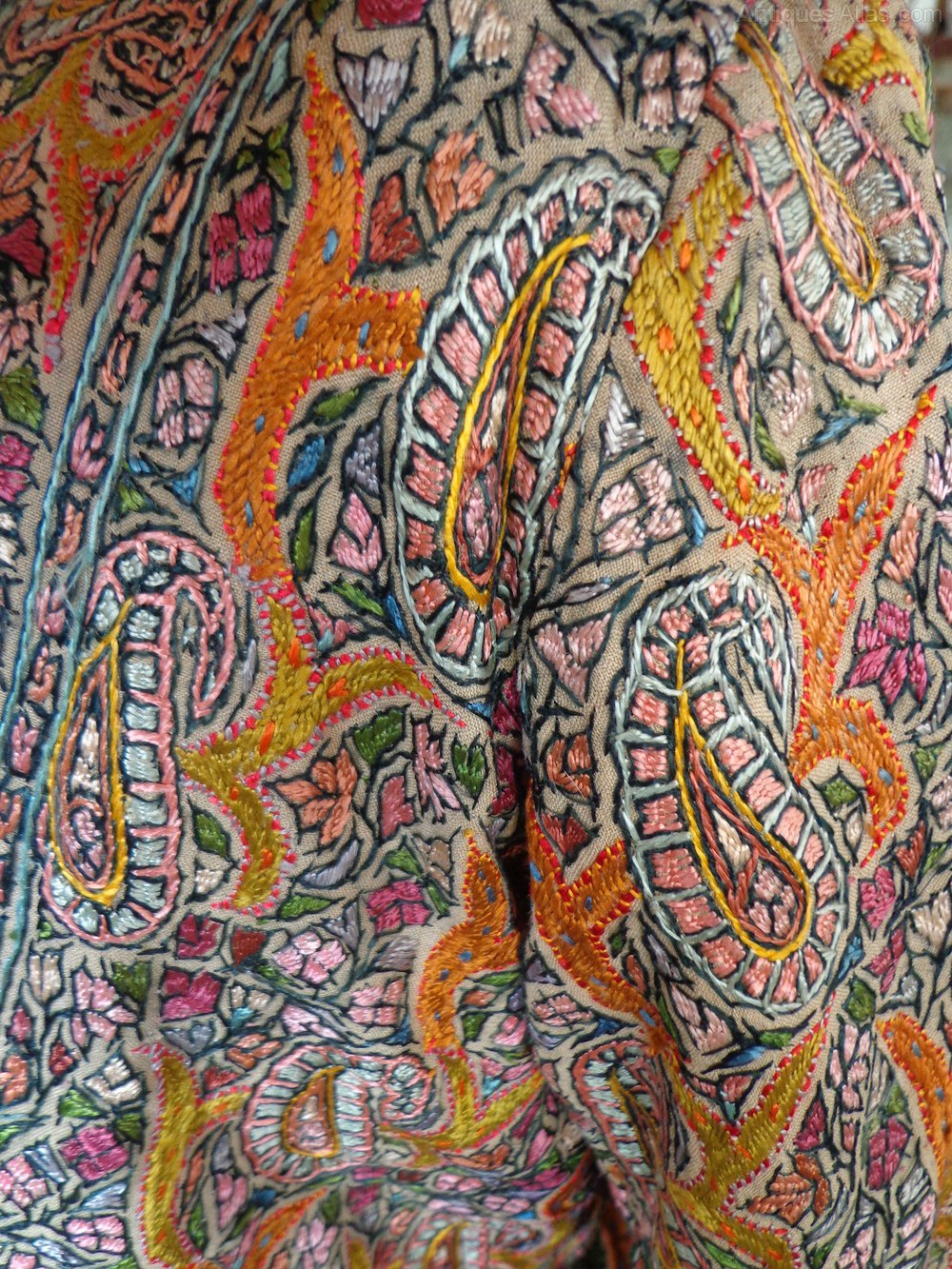 Antiques Atlas Vintage Hand Embroidered Silk Jacket.