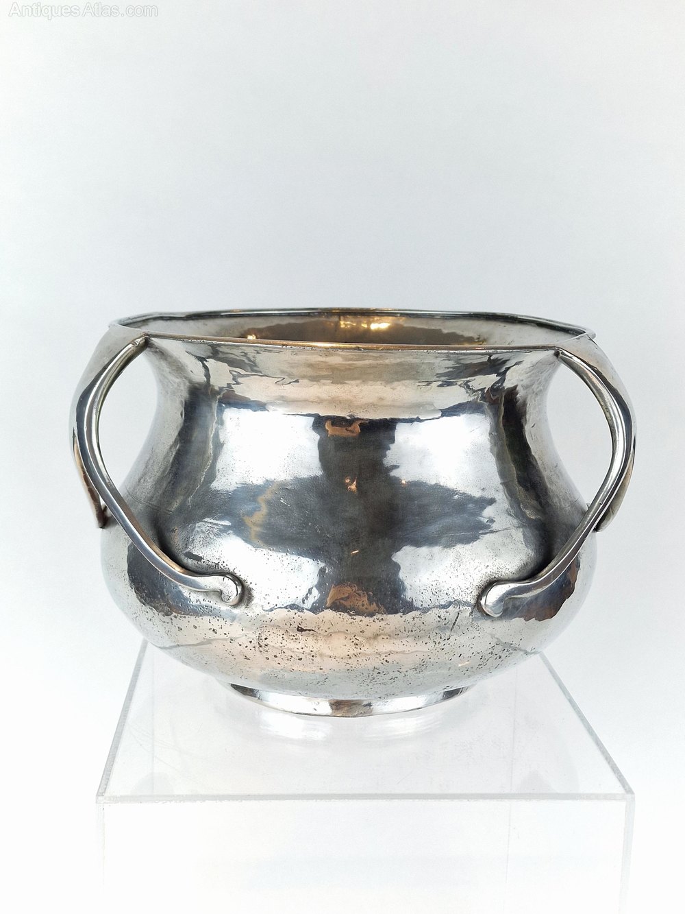 Antiques Atlas Liberty & Co, Tudric Pewter Bowl Or Planter C.1910