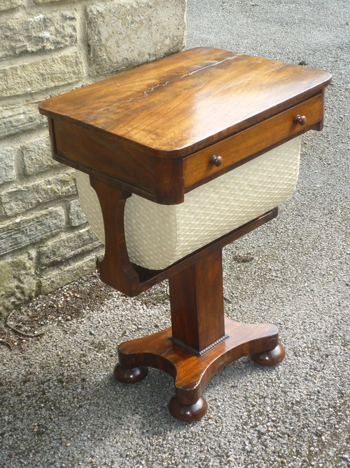 A Early Mohogany Victorian Work Table Antiques Atlas