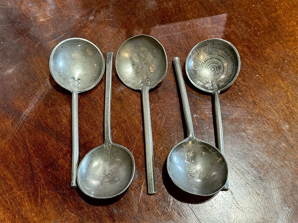 Antiques Atlas 5x 16th Century Pewter Spoons…