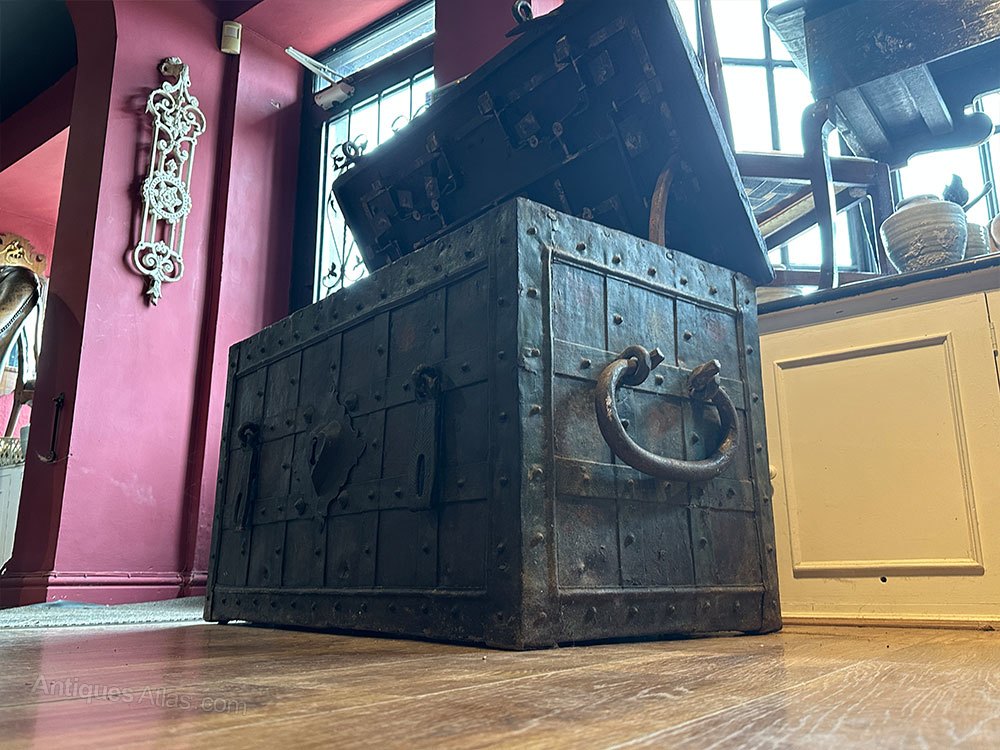 Dutch Armada Chest Antiques Atlas