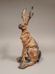 Beautiful sculpture of a Hare by Elaine Peto
