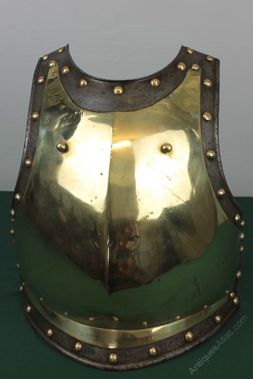 Eves-Ribによるフランスの胸甲騎兵 : r/armoredwomen