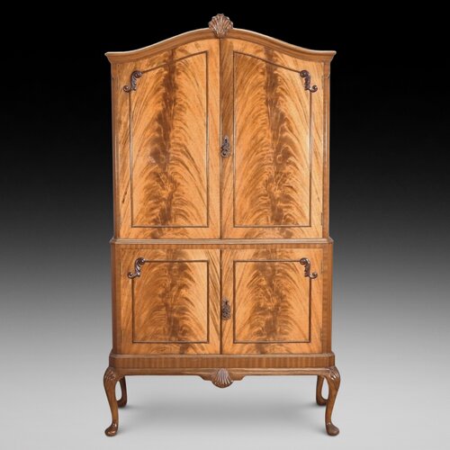 Mid 20thC Cocktail Drinks Cabinet