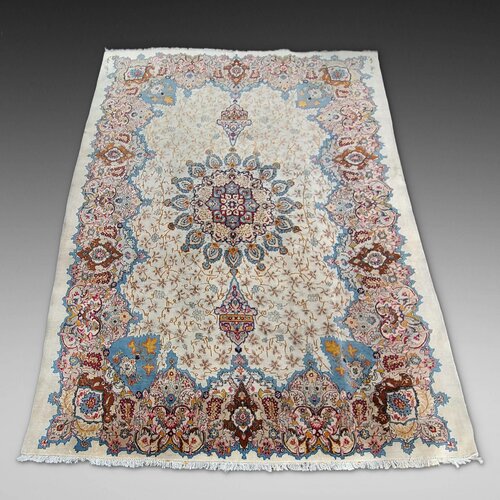 Persian Kerman Hand Woven Woolen Carpet