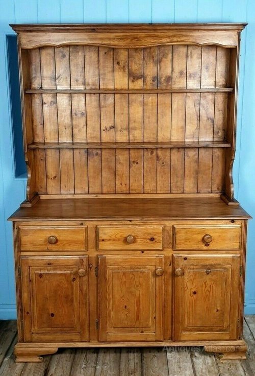 Antiques Atlas 'Welsh' Dresser Sideboard Country Kitchen