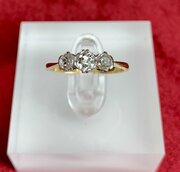 18ct Three Stone Trilogy Diamond Ring, Old Cut Sto