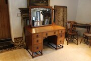 Fine Shapland & Petter Oak Arts & Crafts Dressing 
