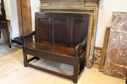 Rare Small Early 17th-Century Oak Settle C1630