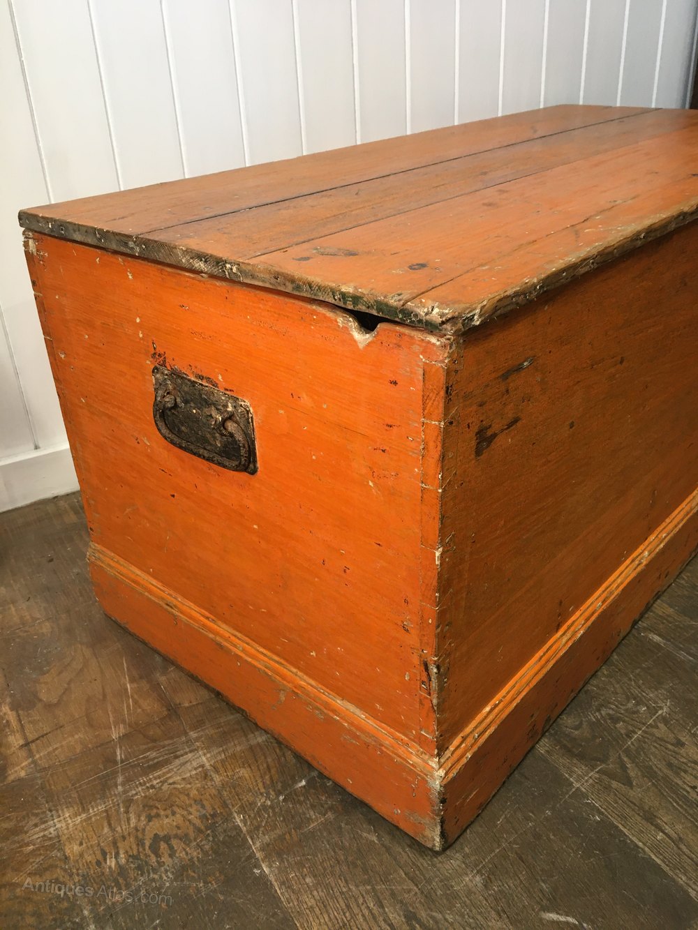 Victorian Pine Trunk With Original Paint Antiques Atlas