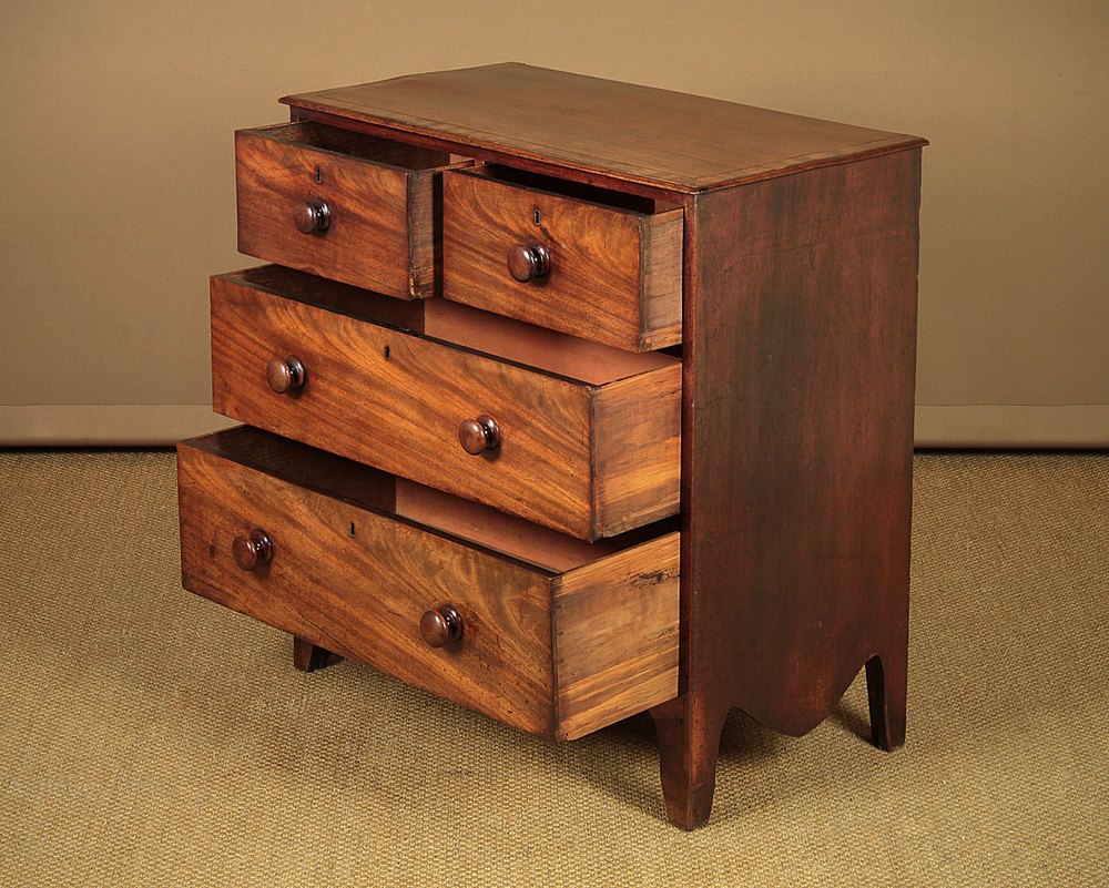 Small Mahogany Chest Of Drawers C.1830. Antiques Atlas