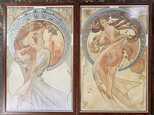 Vintage_Pair_of_Large_Framed_A