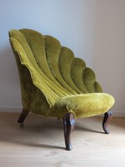 Antique Victorian Velvet Upholstered Clam Shell Ch
