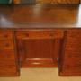 Victorian, Mahogany Kneehole Desk / Dressing Table