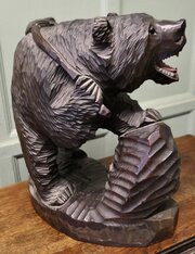 A Large Edwardian Carving Of A Bear In Linden Wood