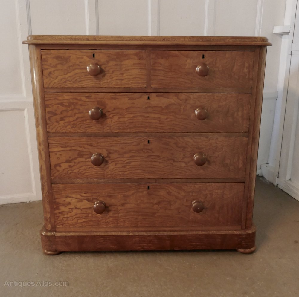 A Large Victorian Burr Ash Chest Of Drawers Antiques Atlas
