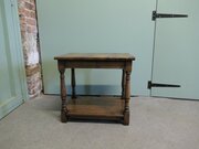 Elm Joint Table With Undertier 