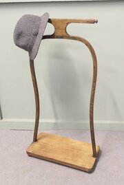 Gentleman’s Valet Designed By Everneat