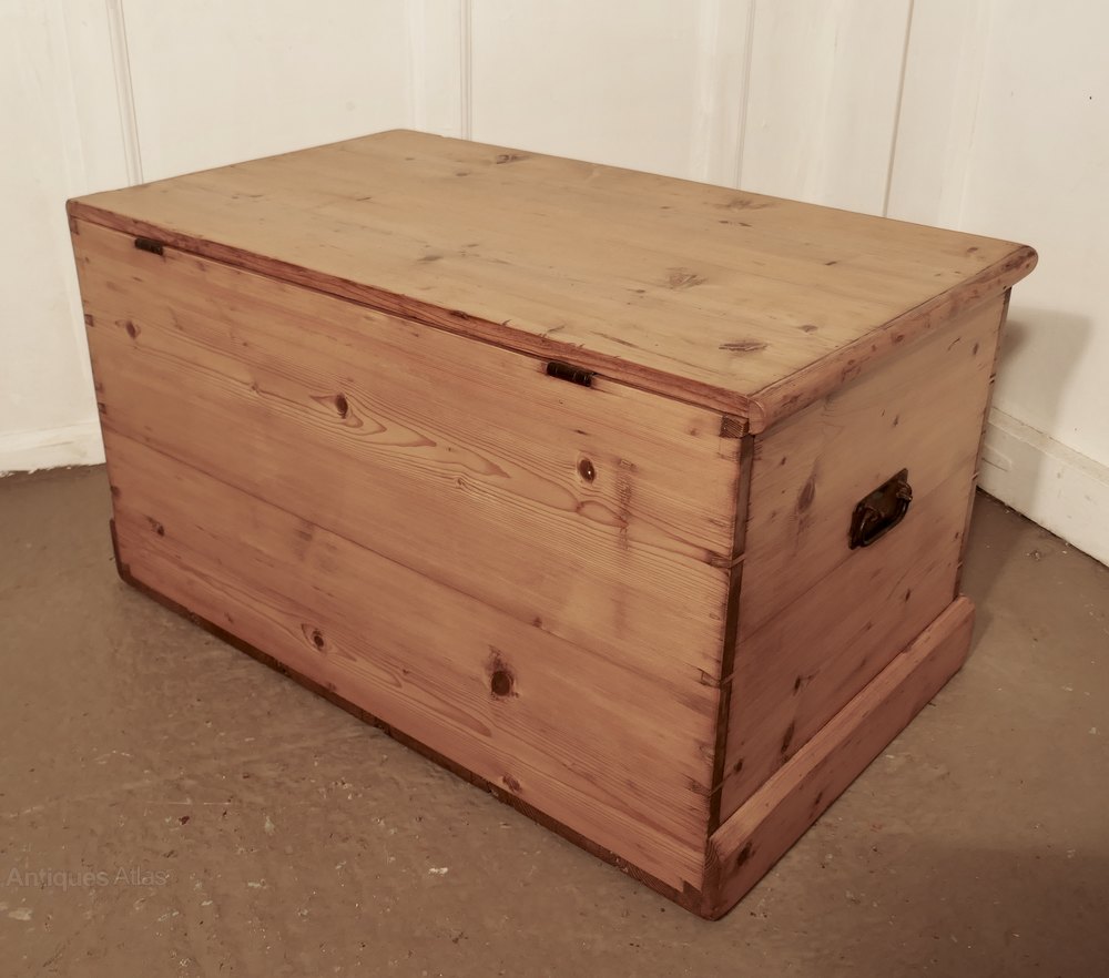 Large Victorian Pine Blanket Box, Or Coffee Table Antiques Atlas