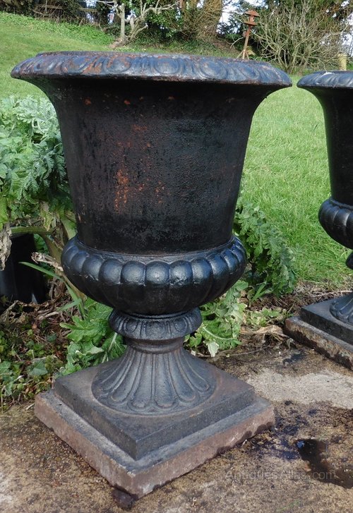 Antiques Atlas Pair Of Very Large Victorian Cast Iron Urns Garden