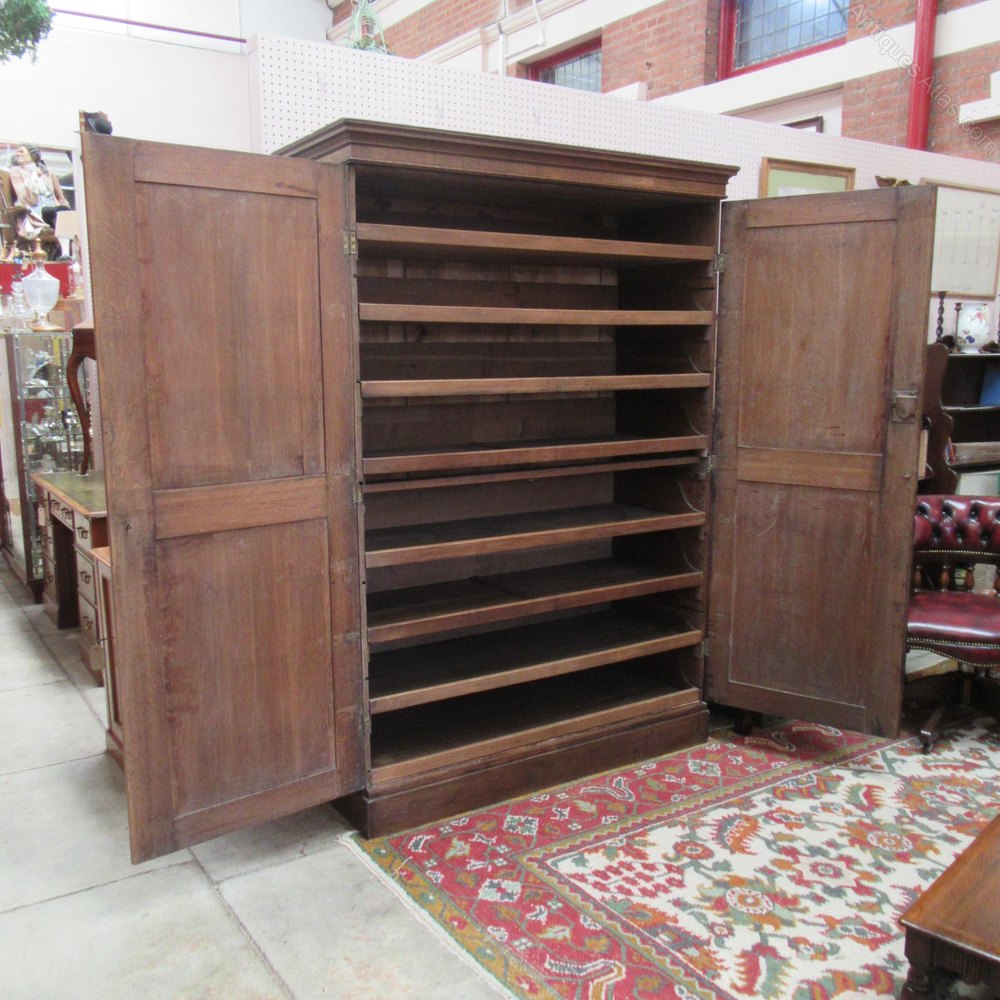 Antique Oak Linen Press Cupboard Antiques Atlas Antique Oak Linen Press Cupboard, Vintage Linen Press Cabinet
