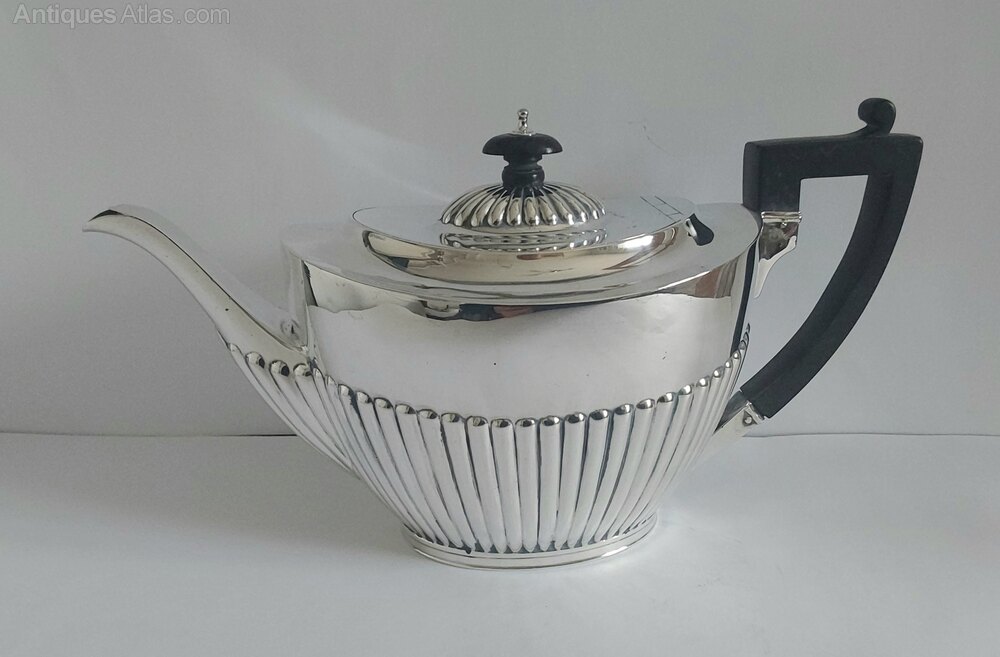 Antiques Atlas Solid Silver Tea Set. Sheffield 1896.