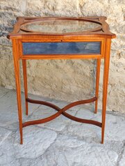 Satinwood Bijouterie Circa 1880