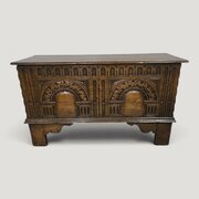 Excellent Quality Minature Oak Coffer