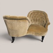 Super Victorian Conversation Sofa