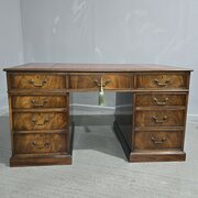 Superb Mahogany Partners Desk