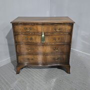 Superb Serpentine Georgian Chest Of Drawers Of Sma