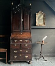 William And Mary Sweet Bureau Bookcase 