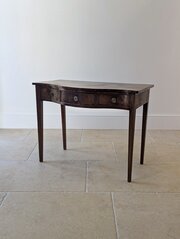 Georgian Mahogany Serpentine Side Table C.1800