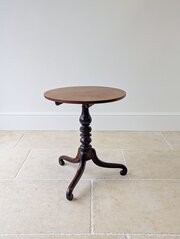 Late Georgian Mahogany Tilt-Top Occasional Table