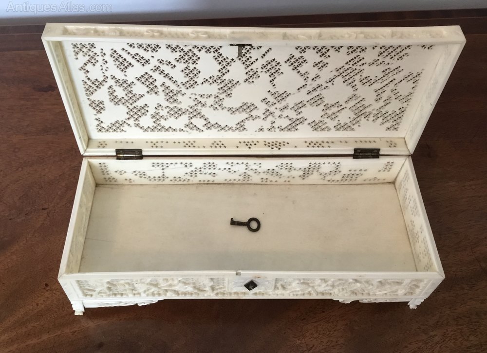 Antiques Atlas Ivory Meiji Period Box SOLD