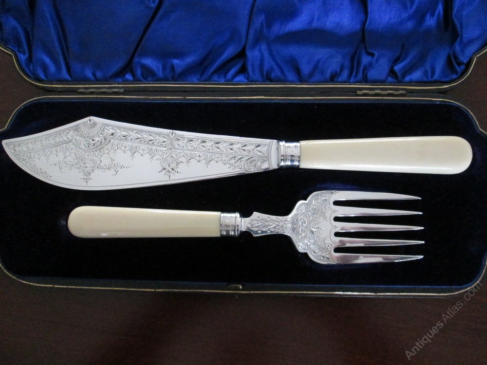 Antiques Atlas Victorian Silver Fish Servers (Cased)