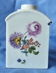 A Good Quality German Tea Caddy (possibly Meissen)