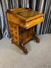 Burr Walnut Davenport