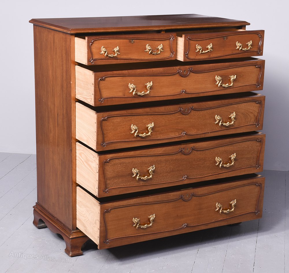 Mahogany Chest Of Drawers In The French Style Antiques Atlas