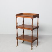 Quality William IV Three-tier Mahogany Whatnot
