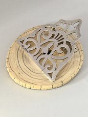 Pierced Silver Letter Clip mou