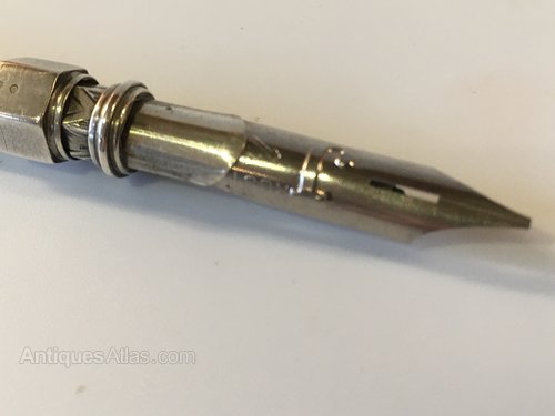 Silver_Propelling_PencilPen_wi