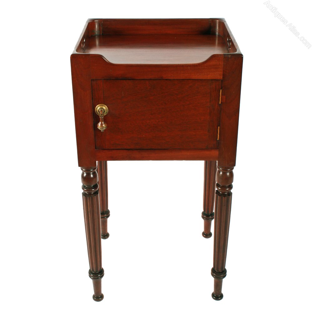 Gillow Design Bedside Antiques Atlas