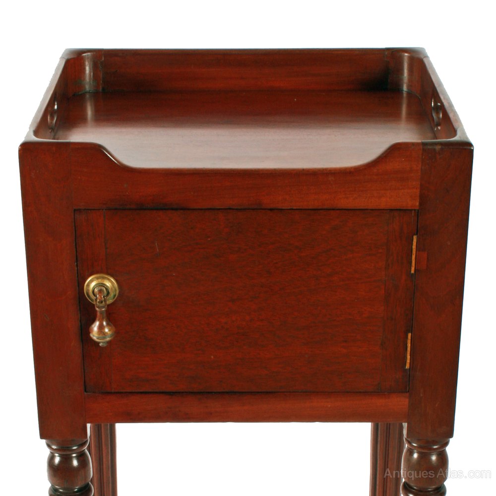 Gillow Design Bedside Antiques Atlas