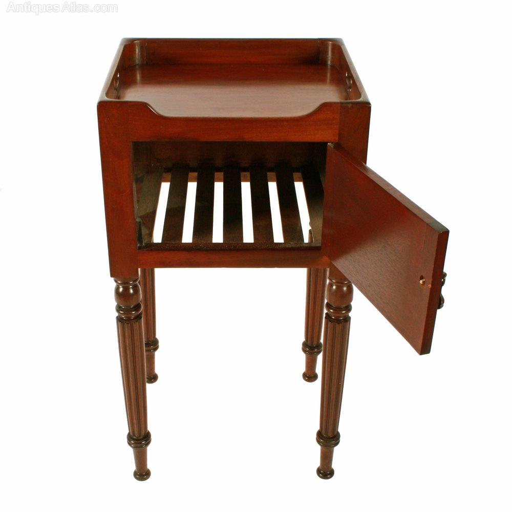 Gillow Design Bedside Antiques Atlas