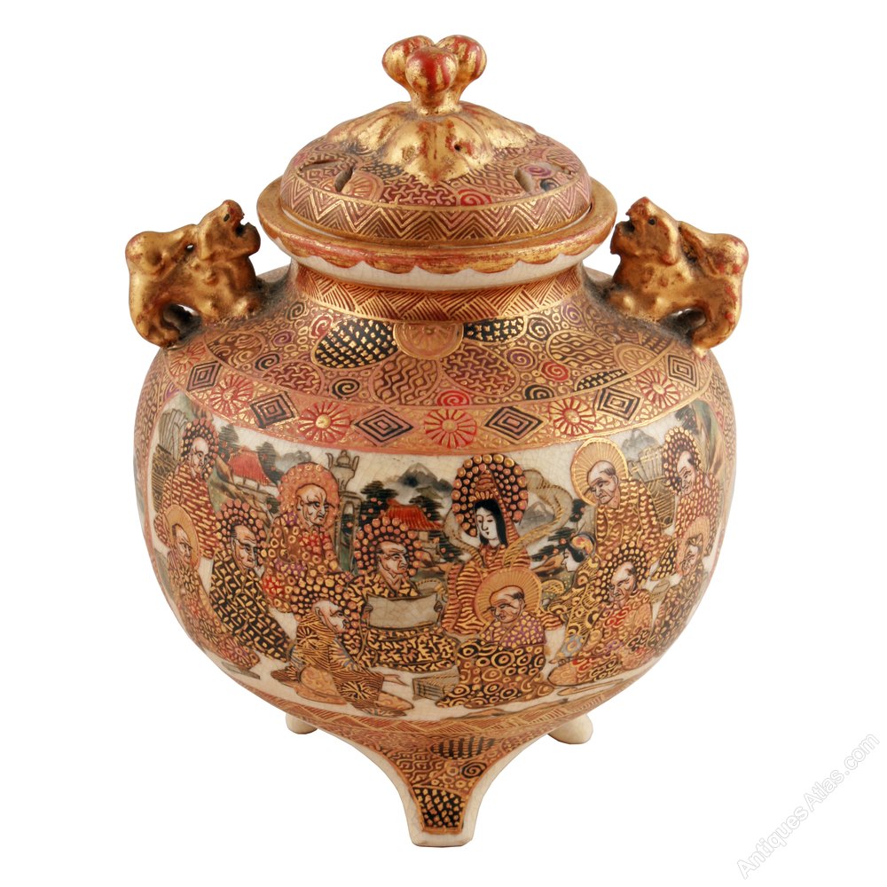 Antiques Atlas Japanese Satsuma Pottery Koro as102a6011 / 8313