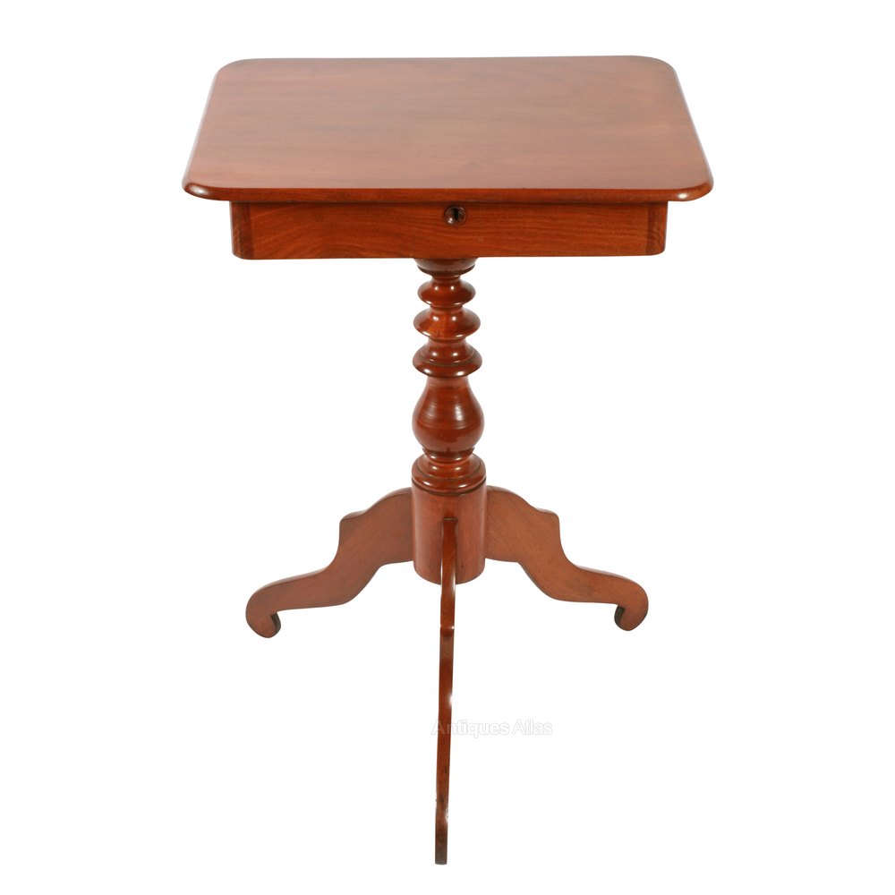 Victorian Mahogany Lamp Table Antiques Atlas