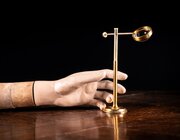 Brass Bullseye Condenser Magnifying Glass, C.1910