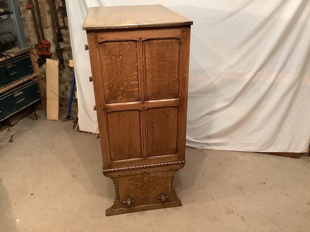 Norfolk Oak Chest On Stand Antiques Atlas