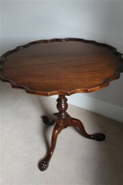 Mahogany Tilt Top Pie Crust Table, 70cm  